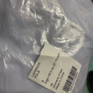 Lululemon align hr crop “23 with pockets New in sealed packaging.
